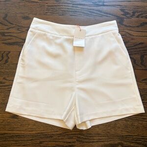 Skies Are Blue Cream Women's Shorts (M)